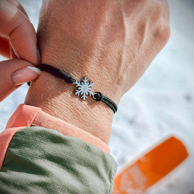 Frost Snowflake Bracelet